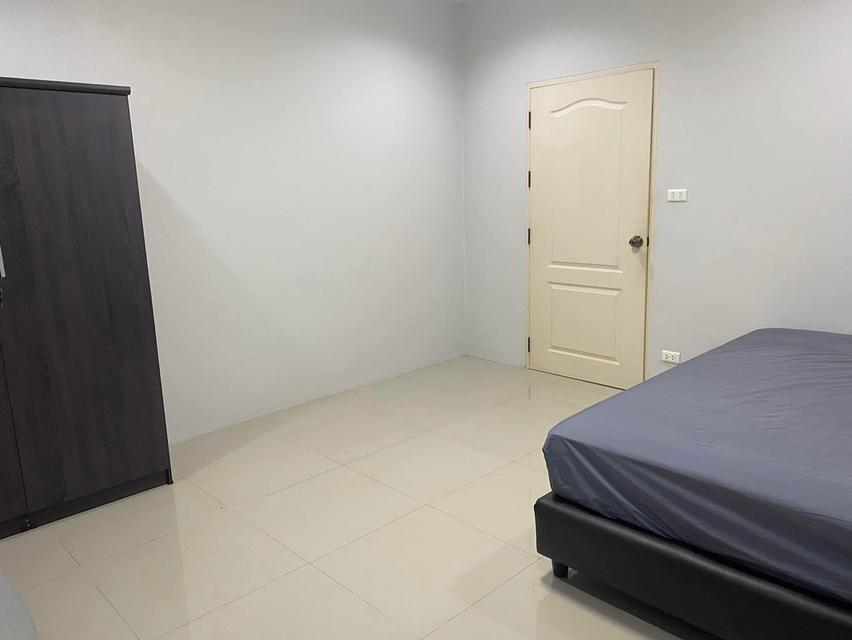 ให้เช่าบ้านเดี่ยว 2ชั้น หมู่บ้านอารีน่าการ์เดนท์ อ่อนนุช 44 กว้างขวาง เล่นระดับ เปิดโล่งสไตล์โมเดิร์น 3