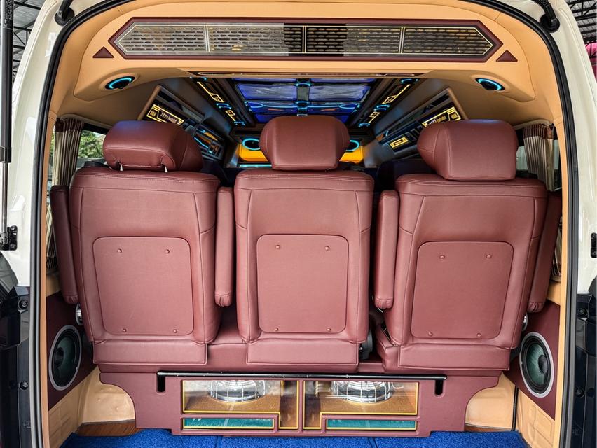 รหัสรถ WRT1800 2024 TOYOTA COMMUTER, 2.8  12