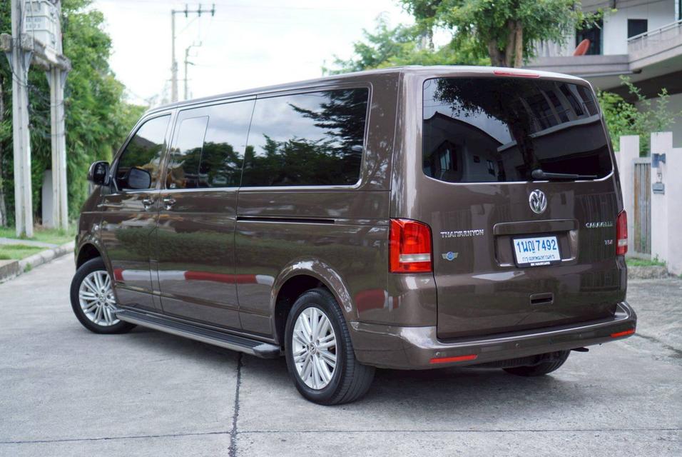 Volkswagen Caravelle T5 Minor Change 2015 สีน้ำตาล รถประวัติครบ รูปที่ 4