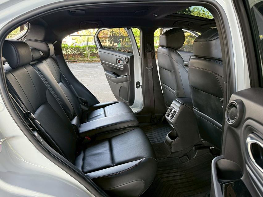 🔥ฟรีดาวน์ Honda HR-V 1.5 RS e-HEV AT ปี 2024 16