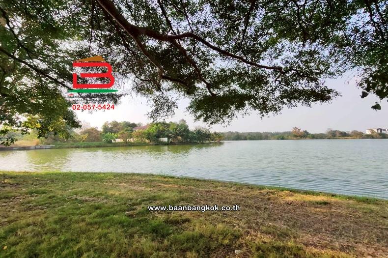 ที่ดินเปล่า เนื้อที่ 112 ตร.ว. หมู่บ้านเดอะลากูล 1-2 ถนนปทุมธานี-สามโคก-เสนา ตำบลท้ายเกาะ อำเภอสามโคก ปทุมธานี 16