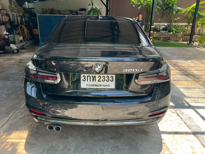 B621 BMW SERIES 3, 320d LUXURY สี ดำ ปี 2016จด2017 ทะเบียน 3กท2333 กรุงเทพฯ เลขไมล์ 198,015 กม. ราคา 499,000 บาท รูปที่ 8