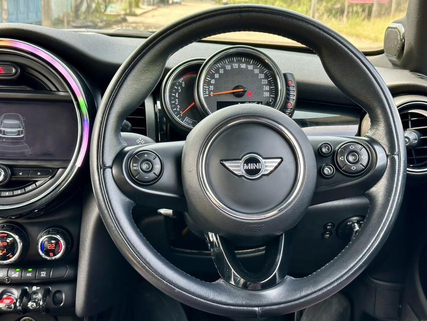Mini Cooper S (F56) ปี 2015 จดปี 2017 15
