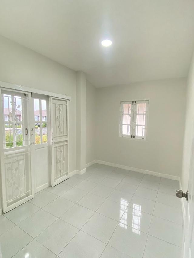 ขายบ้านเดี่ยว 2 ชั้น เนื้อที่ 44.8 ตร.วา หมู่บ้านแคทลียา ถนนหทัยราษฎร์ 37 แขวงสามวาตะวันตก เขต คลองสามวา 10