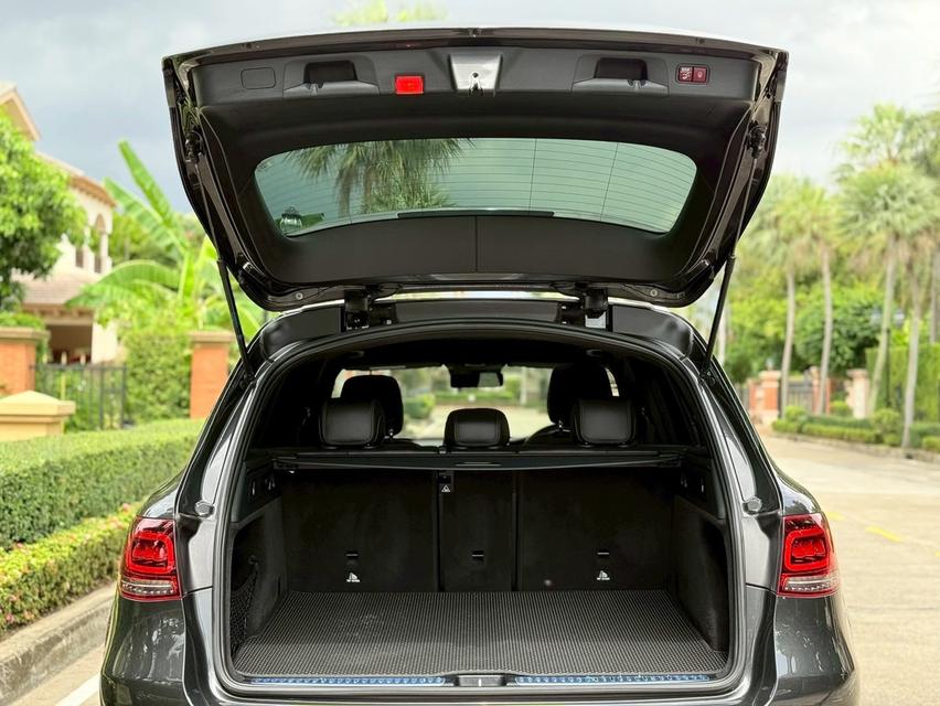 รหัสรถ PJP8364 📌 2022 MERCEDES-BENZ GLC 220d AMG Dynamic 6