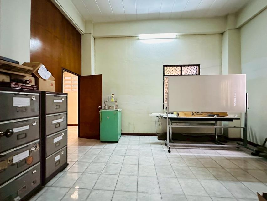 ขายหอพักอาคาร 5 ชั้น ถนนบางนา-ตราด กม.ที่ 4.5 ซอยบางนา-ตราด 37 ซอยเปรมฤทัยล็อค 13/11#LB122 – 001176 6