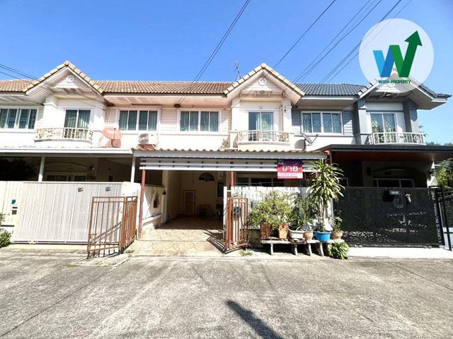 ทาวน์เฮ้าส์ 2 ชั้น ทำเลดี ราคาถูก ขนาด 21 ตร.ว. หมู่บ้านเปี่ยมสุข พระนั่งเกล้า 2