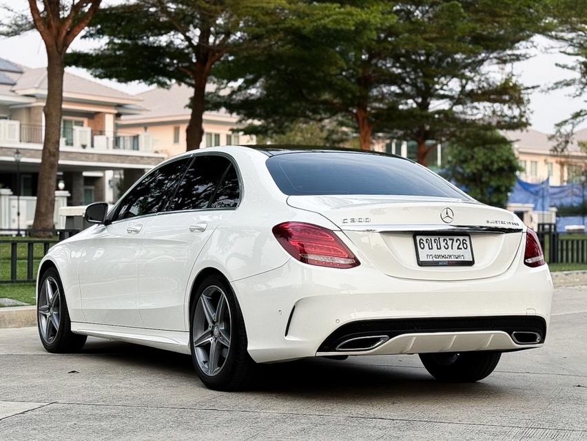 รหัส AVA3726 👉 Benz C300 AMG Dynamic W205 ปี 2015 ดีเซล 8