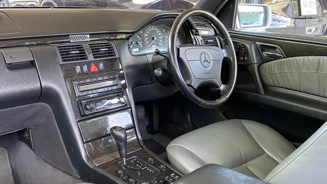 ฺBenz E230W210 (ตากลม)  เครื่อง M111 ปี 1997 รูปที่ 13