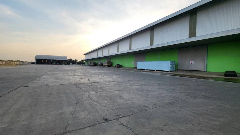 #ให้เช่าโกดังไทรน้อย นนทบุรี ขนาด 16000 ตารางเมตร มีไฟฟ้าขนาด 3เฟส 60A   ใช้ไฟเยอะมีหม้อแปลง 1000kva แต่ต้องขอมิเตอร์เอง   1