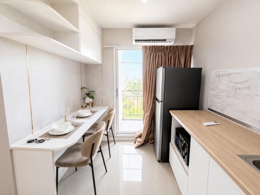 For Sale — Studio Condo at Lumpini Seaview JomtienStudio condo for sale at Lumpini Seaview Jomtien, located on a high floor with sea and city views. 4