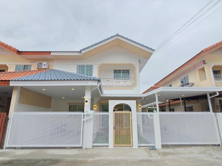 หมู่บ้านเอกวิน ถนนเลียบคลองสอง 1