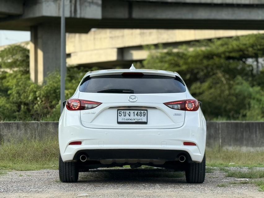 Mazda 3 2.0 S Sport ปี 17จด 18
