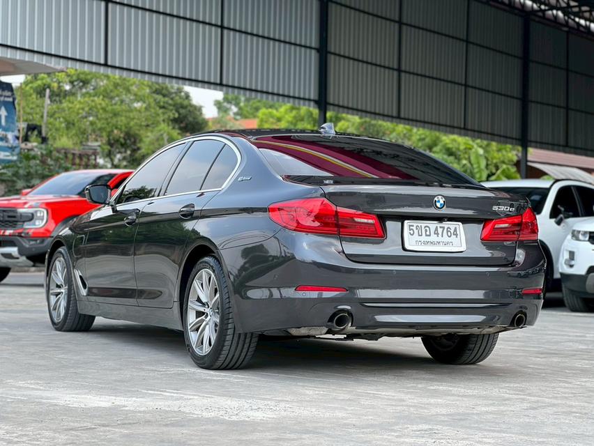 BMW SERIES 5, 530e 2.0 ELITE ปี 2019 โฉม G30 ปี17-24 สีเทา Plug-in Hybrid รูปที่ 4