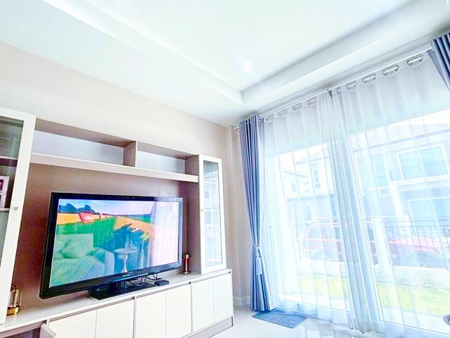 บ้านเดี่ยว 2ชั้น สระว่ายน้ำ 52ตร.วา 4นอน 3น้ำ อยู่วิทยา ใกล้ มเทคโนโลยีมหานคร 900 ม.บิ๊กซี หนองจอก2.23กม. แม็คโคร 5แอร์ 3