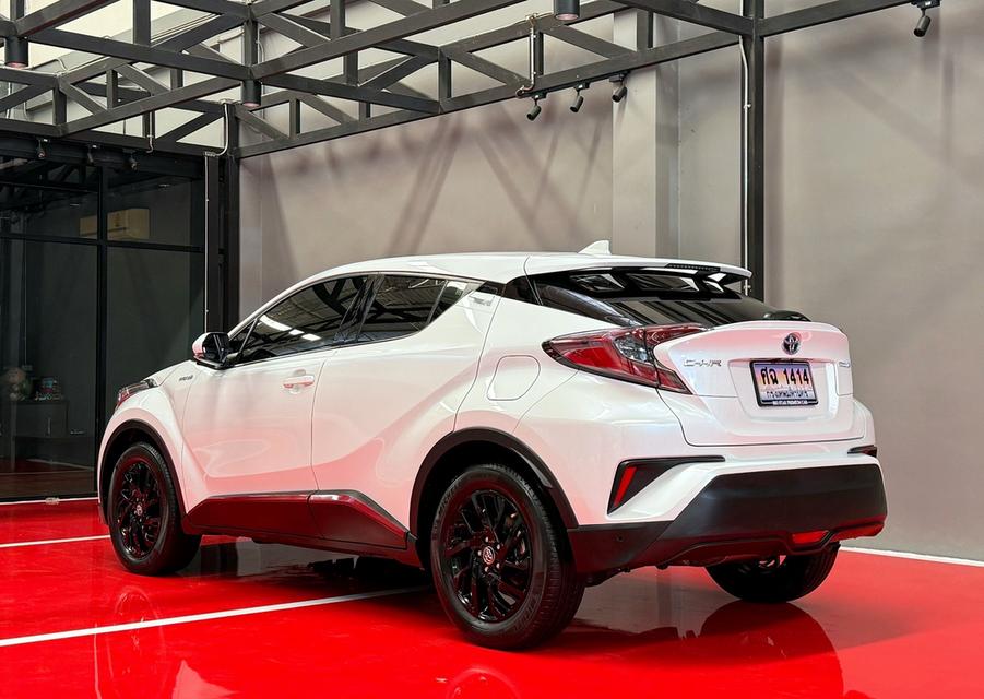 2019 TOYOTA CHR HV MID รถมือเดียว สภาพป้ายแดง รถวิ่งน้อยเพียง 58,000 กม รถไม่เคยมีอุบัติเหตุครับ 6