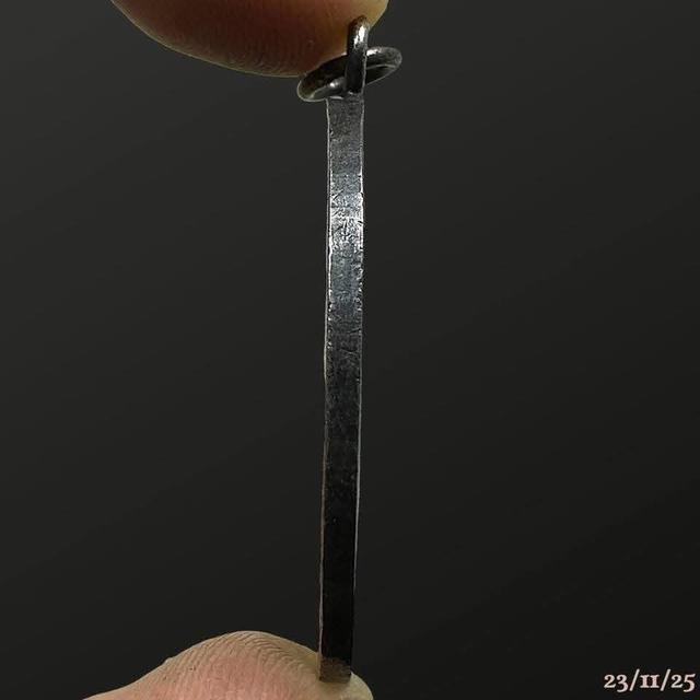 เหรียญหลวงพ่อหรุ่น เก้ายอด วัดอัมพวัน ปี2460 3