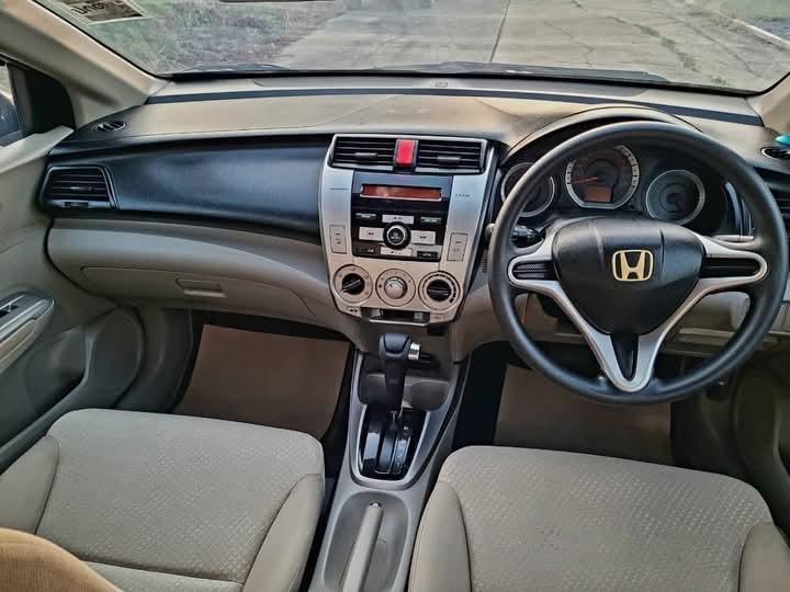 Honda City มือสองสวยๆ 4