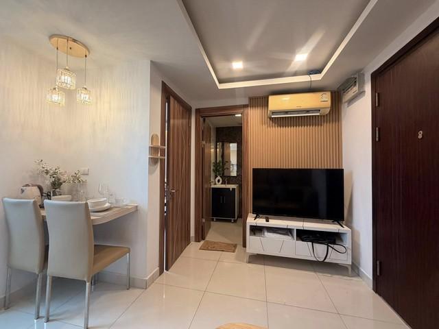 Vายคอนโด Arcadia Beach Resort พัทยา คอนโด สไตล์รีสอร์ท มีสระว่ายน้ำล้อมรอบ 8