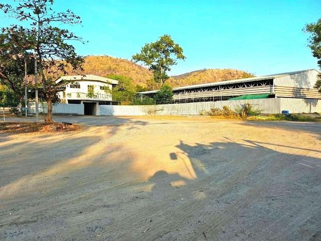 ขายที่ดินพร้อมโกดังสำนักงานอยู่นิคมฉะเชิงเทรา อยู่ในการดูแลของ กนอ. บนเนื้อที่ 10 -3-60ไร่ พื้นที่สีม่วง 7