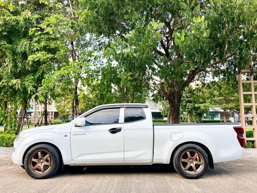 Isuzu Dmax 1.9S ปี 2020  เดิมทุกจุด 19,xxxkm  3