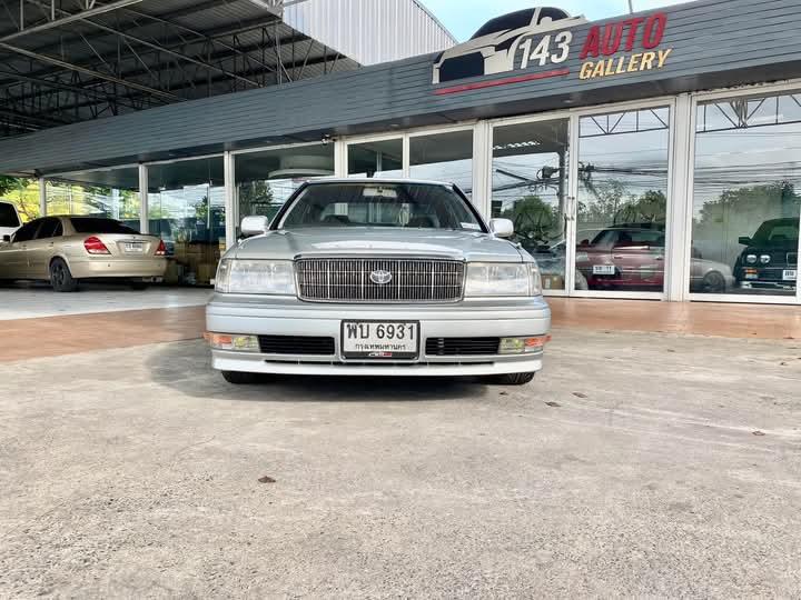 Toyota Crown ปี 1998 5