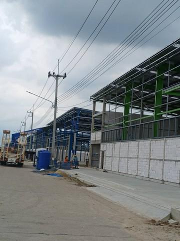 ด่วนขายโรงงานสร้างใหม่ 1 ไร่ พื้นที่สีม่วงเข้ม ลำลูกกาคลอง9 เหลือแค่ 3 ยูนิตเท่านั้นขอใบรง4ได้ เหมาะสำหรับหลายๆธุรกิจ ปท 6