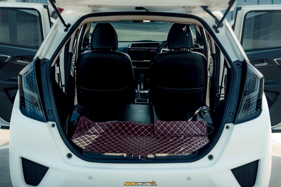 รถยนต์ Honda jazz gk 2014 8