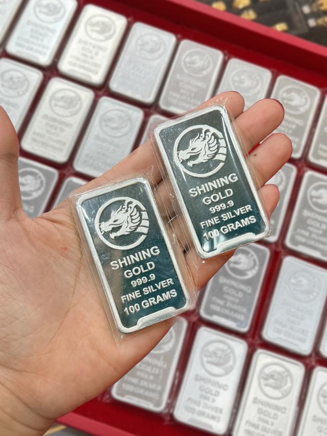 แท่งเงิน 999.9 แบรนด์ Shining Gold จากห้างทองหลีเต้ง ตะกั่วป่า พังงา ของแท้ มาตรฐานสูง เหมาะสำหรับสะสมและลงทุน
