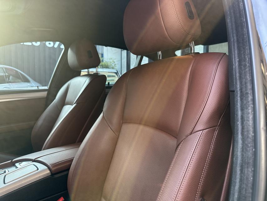 BMW 525d M Sport ปี2015 เครื่องยนต์ดีเซล รถมือเดียว ไมล์แท้ (ไม่รวมป้าย) รูปที่ 17