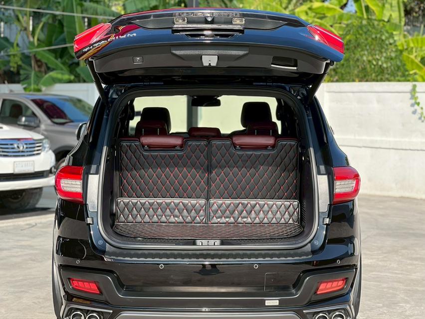 ปี 2019 FORD EVEREST, 2.0 TURBO TITANIUM PLUSโฉม ปี15-22 สีดำ เกียร์ออโต้ เครื่องดีเซล รูปที่ 16
