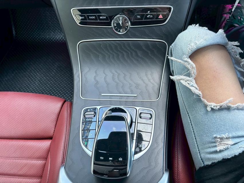 รหัสรถ KPV4565 2024 BENZ C200 2.0 COUPE AMG DYNAMIC 10