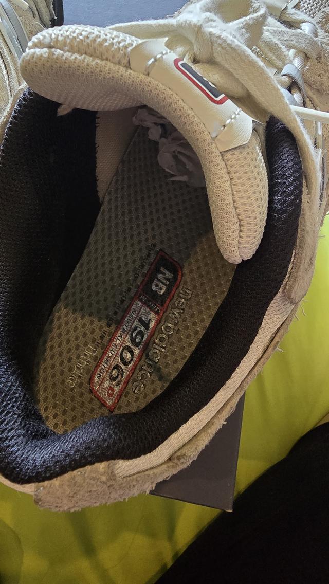 รองเท้า New Balance 1906DB 7