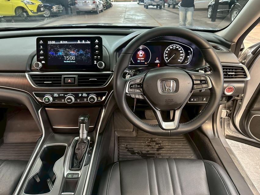 HONDA ACCORD 1.5 Turbo EL ปี2019 รถบ้านแท้  ออพชั่นเต็มคัน พร้อมใช้งาน.  8
