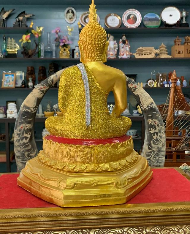 พระพุทธรูปมารวิชัย องค์ใหญ่ เนื้อเรซิน 5