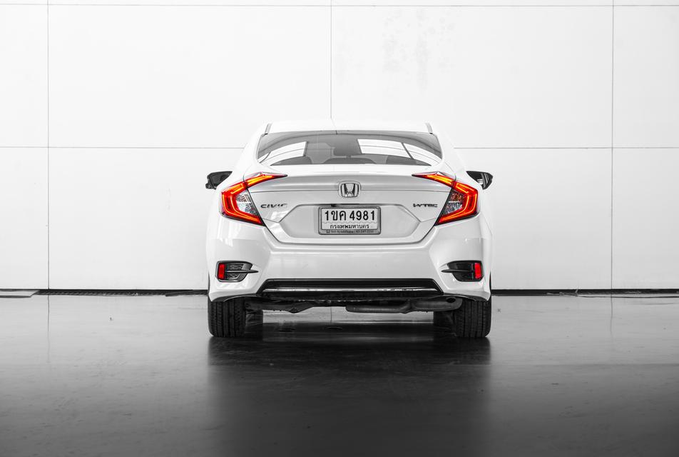 2020 HONDA CIVIC FC 1.8 EL i-VTEC สีขาว เลขไมล์ 99673 กม. 6