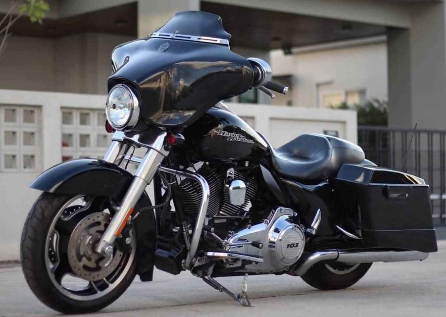 Harley Davidson Street Glide ปี 12 รถมือสองสภาพสวยกริบ 3