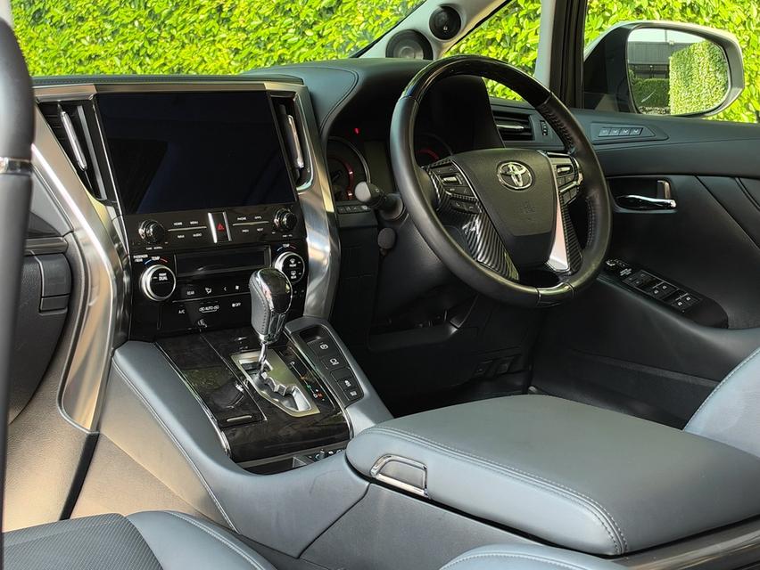 2022 TOYOTA ALPHARD 2.5 SC PACKAGE รถสวยสภาพสมบูรณ์พร้อมใช้งาน รถวิ่งน้อยเพียง 43,000 กม ยางใหม่พึ่งเปลี่ยนครับ รถ รูปที่ 10