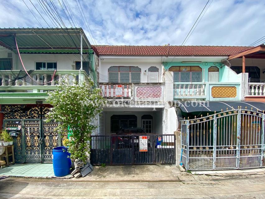 ทาวน์เฮ้าส์ ซอยเรวดี 57 ถนนติวานนท์ เมืองนนทบุรี
