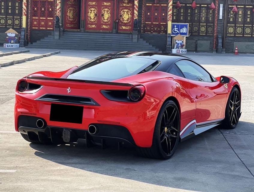 ส่งต่อรถสวย Ferrari 488 GTB V8 ปี 2017 4