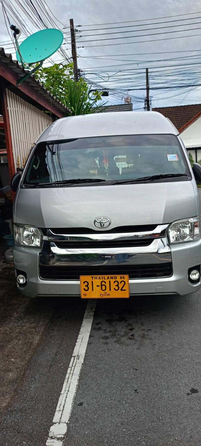 รถตู้มือสองToyota เครื่องดีเซล3.0 ปี2019