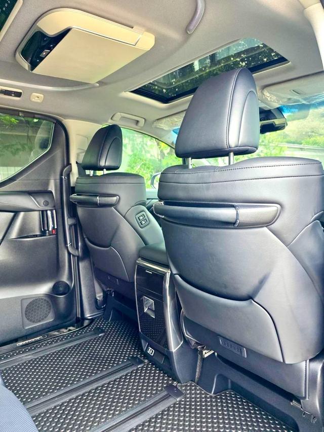 Toyota ALPHARD 2.5SC PACKAGE สีดำ ปี 2023 ไมล์ 44,000 กม.  13