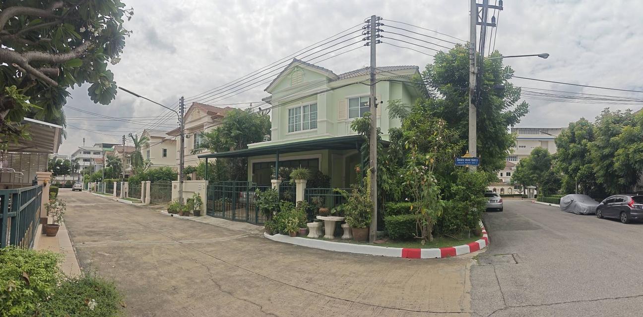บ้านเดี่ยว 2 ชั้น หลังริม 2