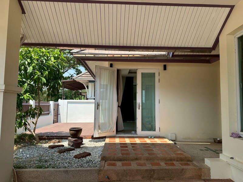 ขายบ้านเดี่ยวชั้นดียว พื้นที่ 60 ตารางวา 3 ห้องนอน 2 ห้องน้ำ 1 ห้องโถงใหญ่ 4