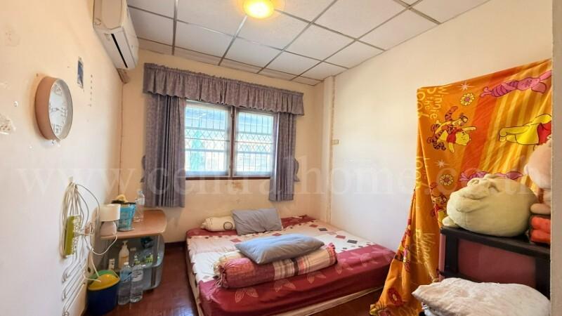 ทาวน์เฮ้าส์ หมู่บ้าน ดวงกมล ซอยพระยาสุเรนทร์ 35 - คลองสามวา 6