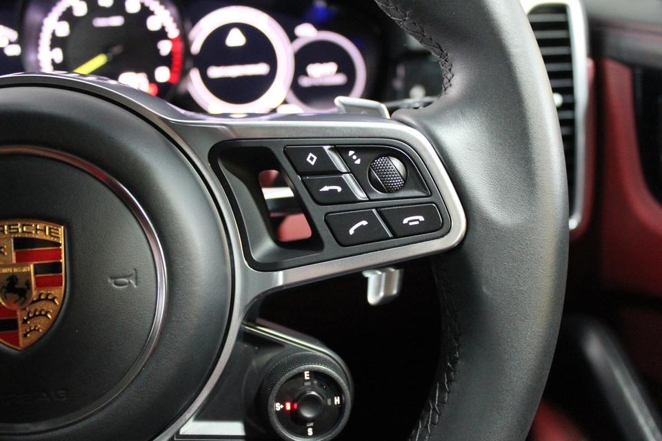 รหัสรถ JRS9431 เข้าใหม่กับ Porsche Cayenne E Hybrid 2019  19