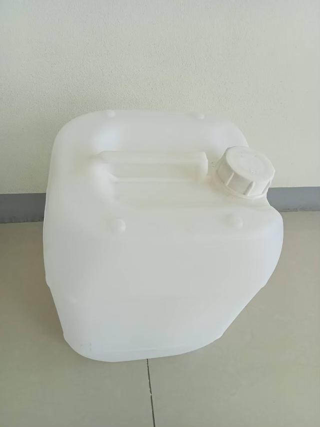 ถังพลาสติกสีขาวมือสอง ขนาด 20 ลิตร รูปที่ 4