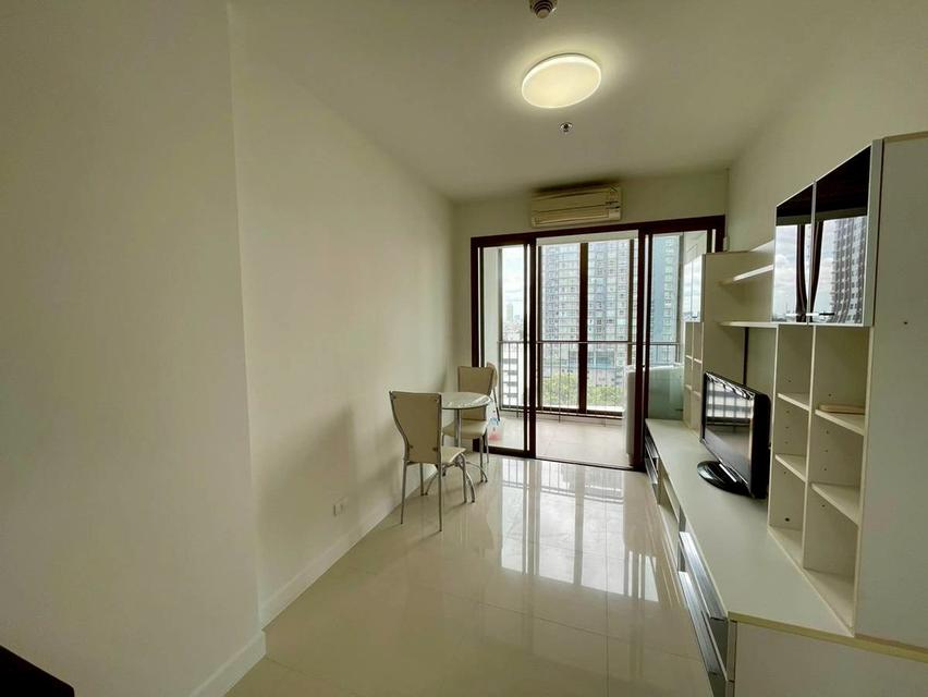 ขายหรือให้เช่า คอนโด IDEO SATHORN-TAKSIN (รีโนเวทใหม่ พร้อมอยู่!) 4