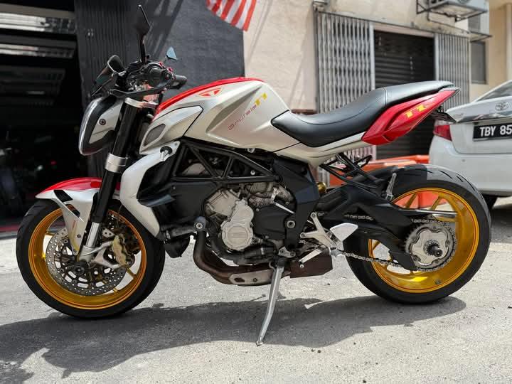 MV Agusta Brutale มือสอง 2