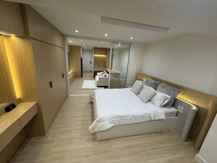 ลงตัวทั้งดีไซน์และไลฟ์สไตล์ คอนโดพร้อมขาย ทำเลคุณภาพ📍🌟 5